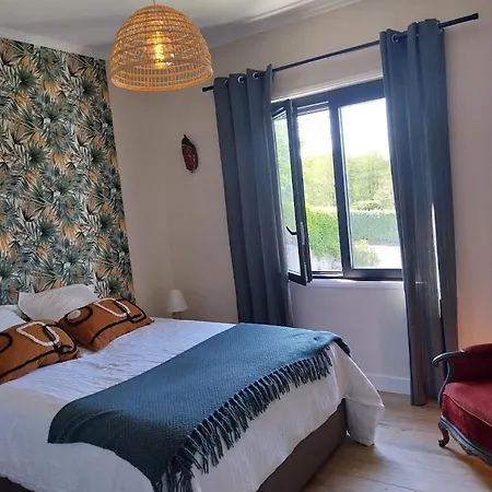 Semesterbostad Fleurs *