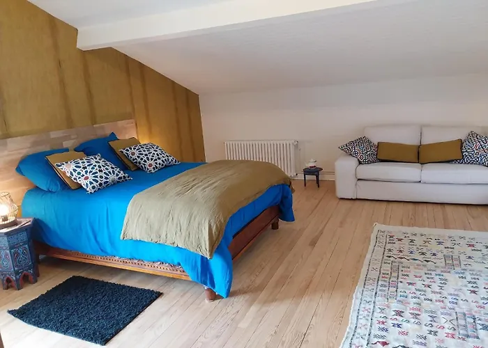 Fleurs بيت للعطل